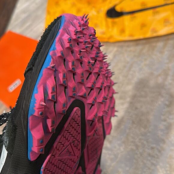 Off White x Nike Zoom Terra Kiger sneakers size 9.5 in very good used condition - Picture 9 of 13